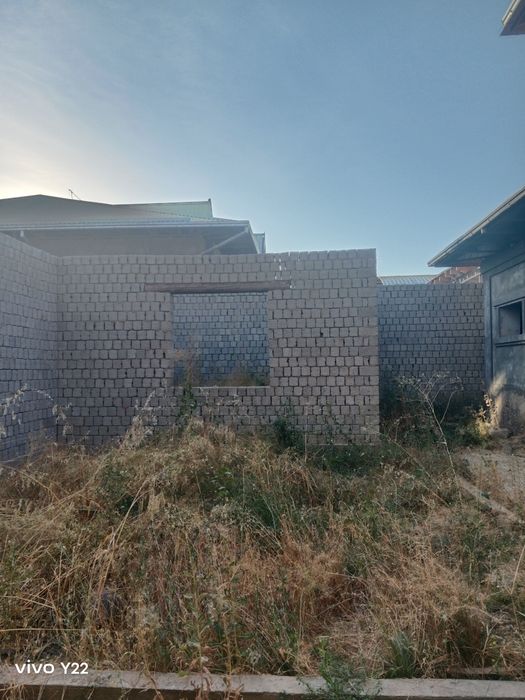 Uy sotiladi srochnoooo