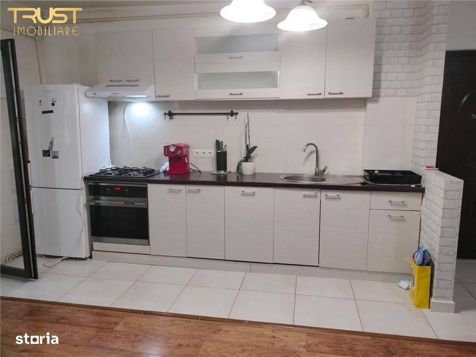 3 camere l 2 Bai l Balcon l Manastur