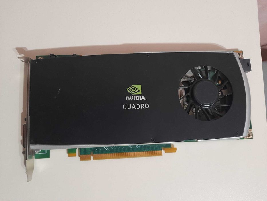 Placa video NVIDIA Quadro FX 3800, 1GB GDDR3, 256-bit  120 lei