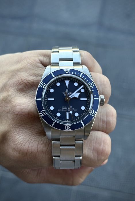 Продаются Tudor Black Bay 58. Состояние новых часов.