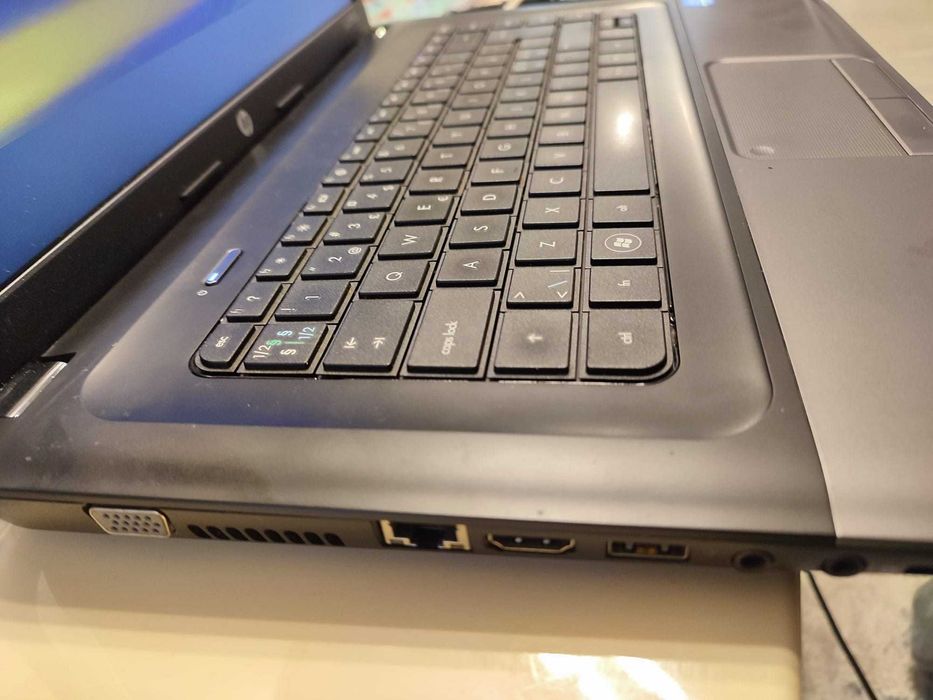 Laptop HP 650 procesor i3
