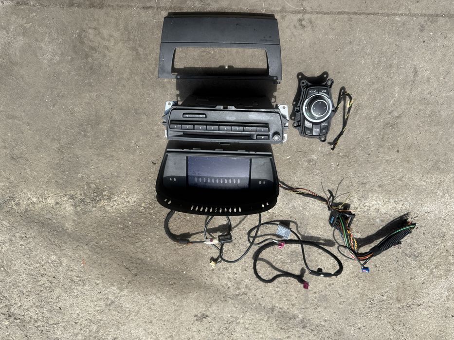Малка Cic Navi BMW E90/91/92/93 Циц