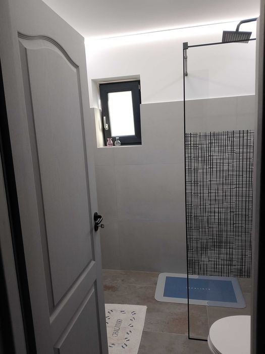 Luca's Chalet Ocnele Mari – Cabană Premium din Lemn, Închiriere Integrală