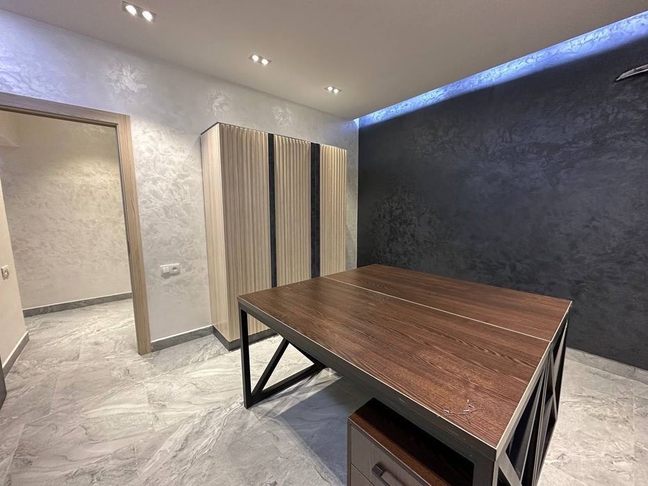 Продается офис Дархан, НБУ стадион 120м2