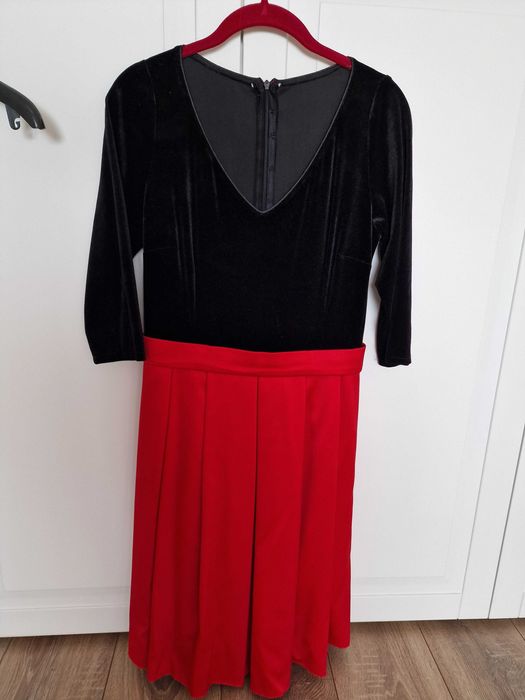 Vand Rochie Banchet