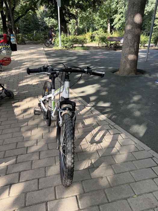 Bicicletă copii DHS Terrana 20” cu viteze și suspensie – stare foarte bună