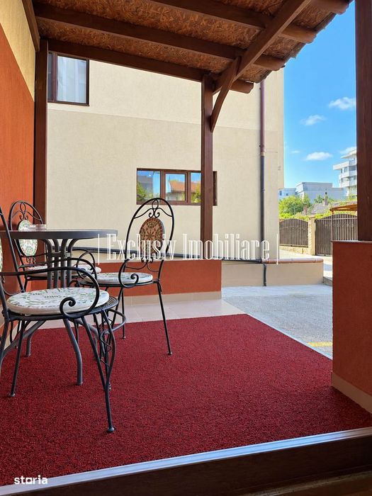 Apartament in Bloc Nou cu 4 camere si Terasa - Parcare Privata