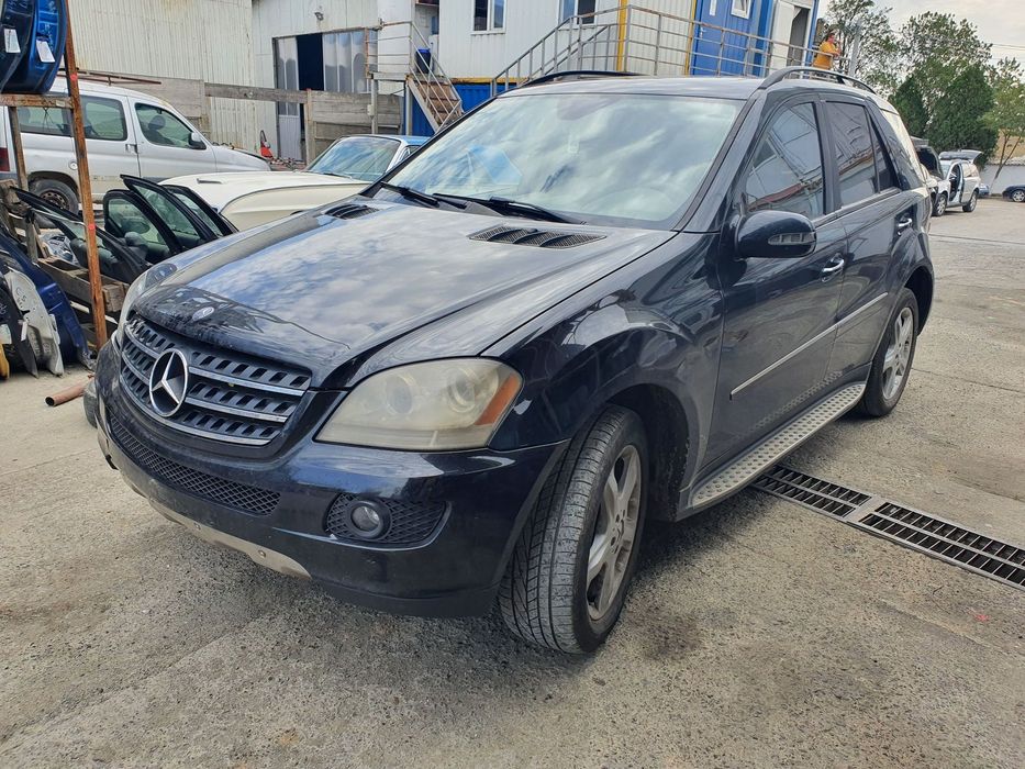 Dezmembrari  Mercedes-Benz ML / M-CLASS (W164)  2005  > 0000 ML 320 C