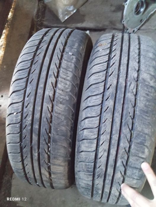 Продам 2 баллона R14