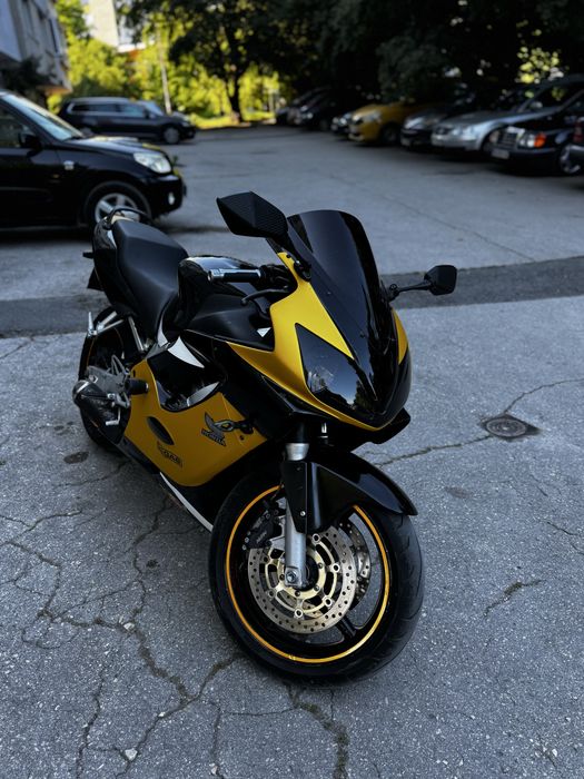 Honda CBR F4i 600