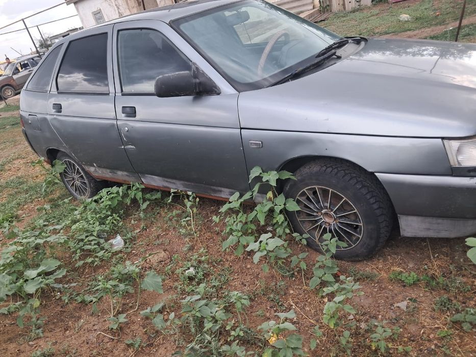 Продам машину ваз 2112