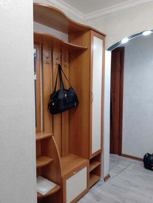 Продам 2 ком во 2 мкрн