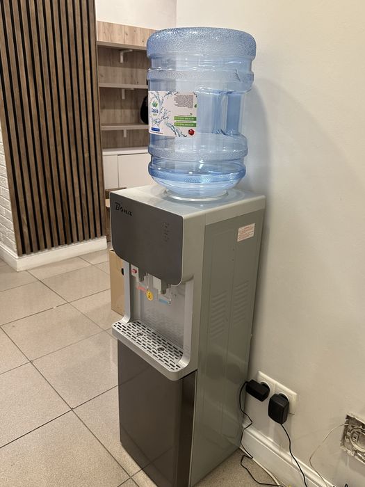 Кулер для воды Bona