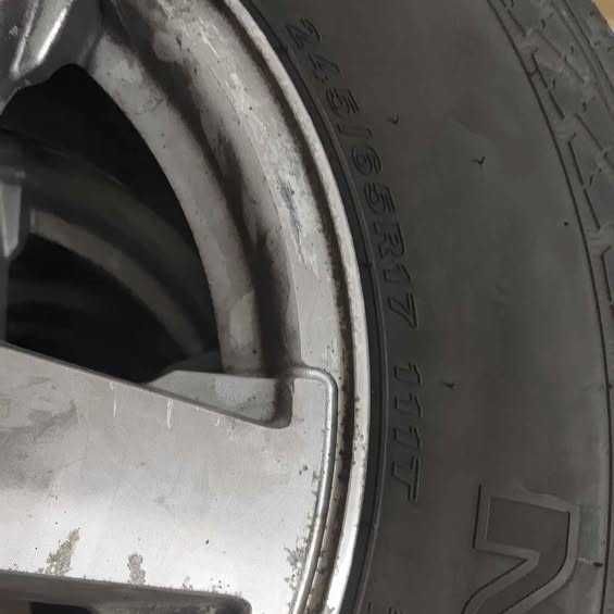 Гуми с джанти 5x127,DOT 2421: nexen 245/65/17 111T JEEP