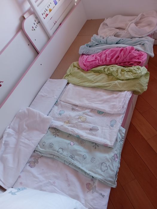 Бебешко и детско трансформиращо легло , матрак от алое вера ,музикална