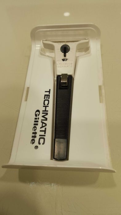 Aparat ras GILLETTE TECHMATIC - folosit de astronauti in misiunea Apollo