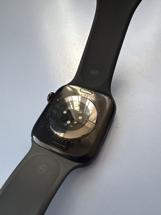 Vand apple watch cu sticla sparta