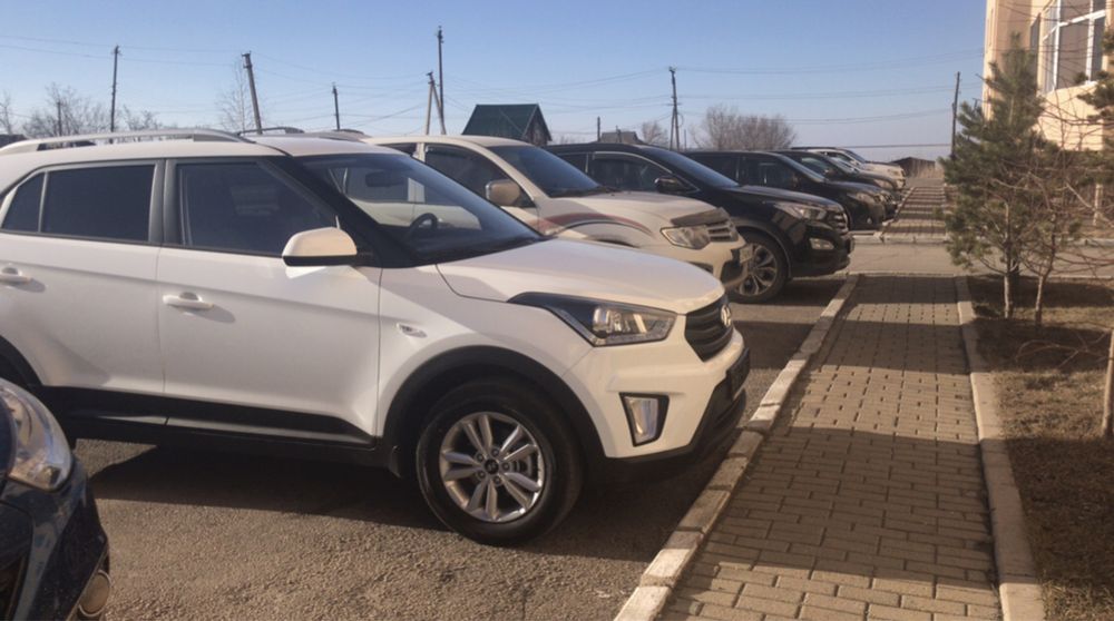 Продам автомобиль  HYUNDAI CRETA