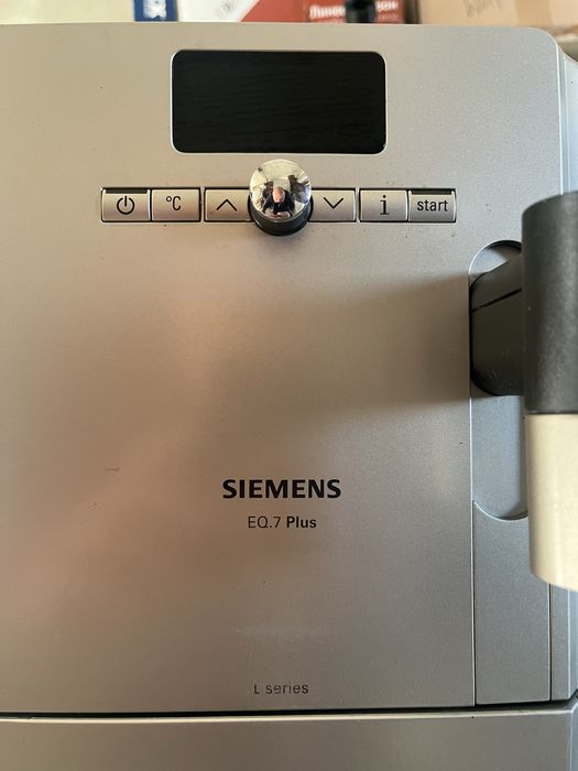 Кафе машина Siemens EQ 7 PLUS