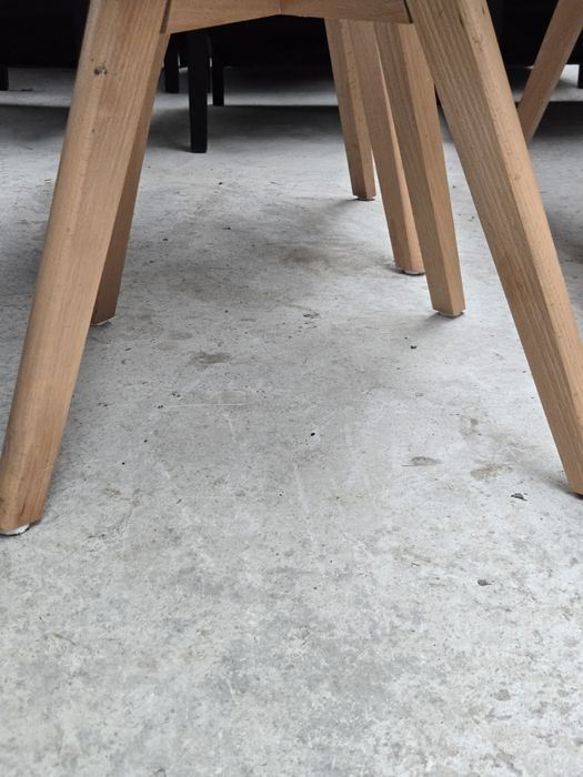 Трапезни столове