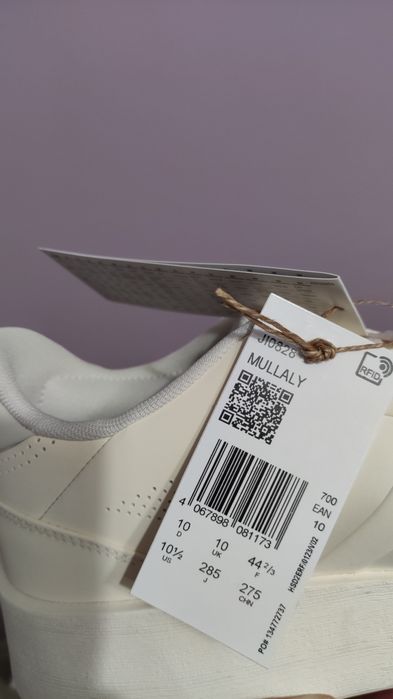 Нови мъжки Adidas 44 2/3 модел Mullaly