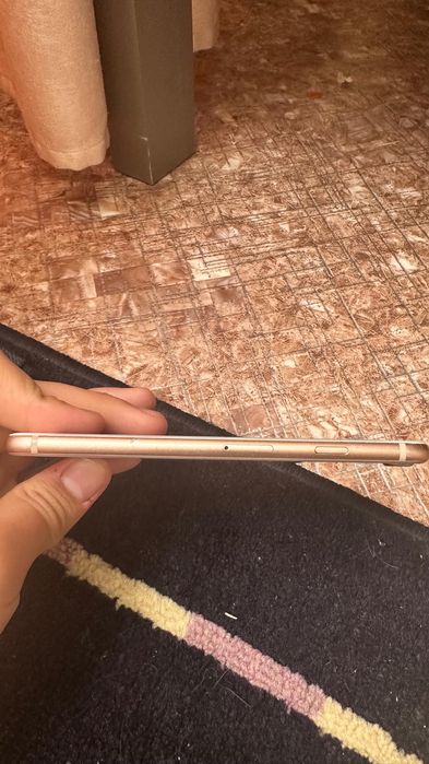 айфон 8 256гб 75%