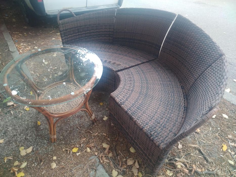 Комплект градински мебели от изкуствен  ратан - Маса и канапе
Размери