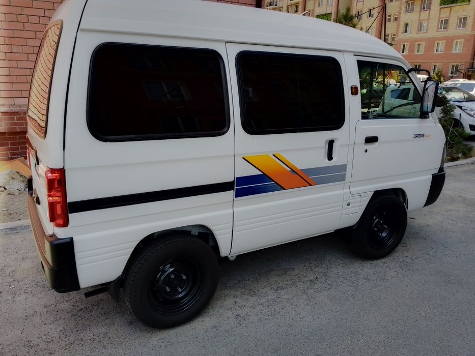 Chevrolet damas sotiladi