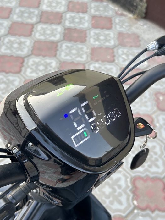 Электроскутер,ск8-sk8