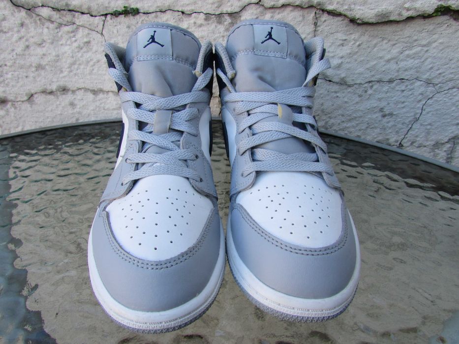 Детски маратонки Nike Air Jordan 1 Mid