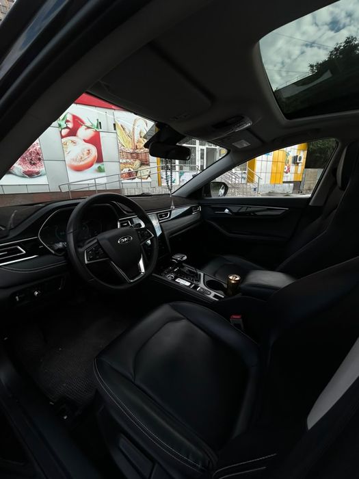 Продам машина Jac j7