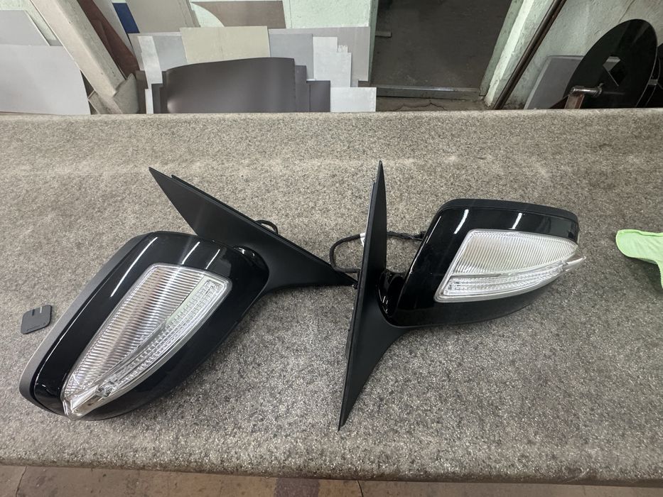 Оригинални странични огледала за Мерцедес