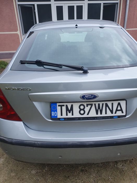 Vând Ford Mondeo Ghia, Mk3, cutie automata, an fabricație 2002, 240.111 km