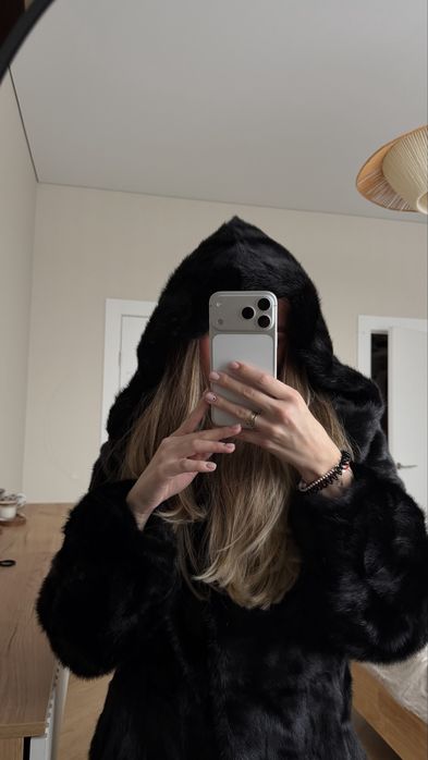 Продам норковую шубу