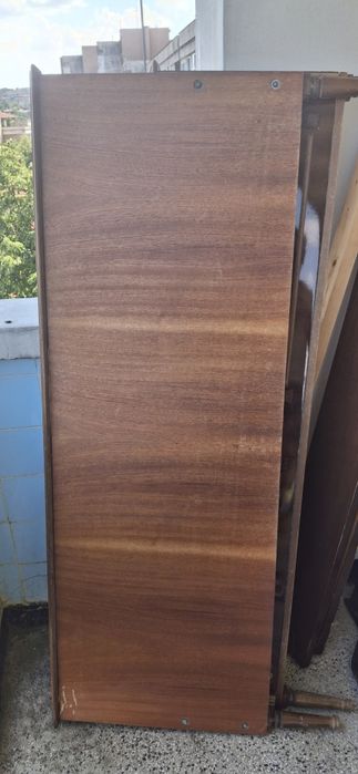 Спалня с пружини