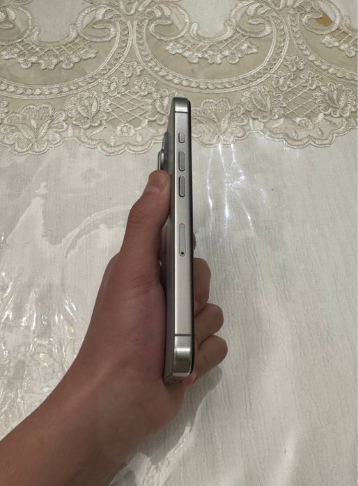 iphone 15 Pro srochni