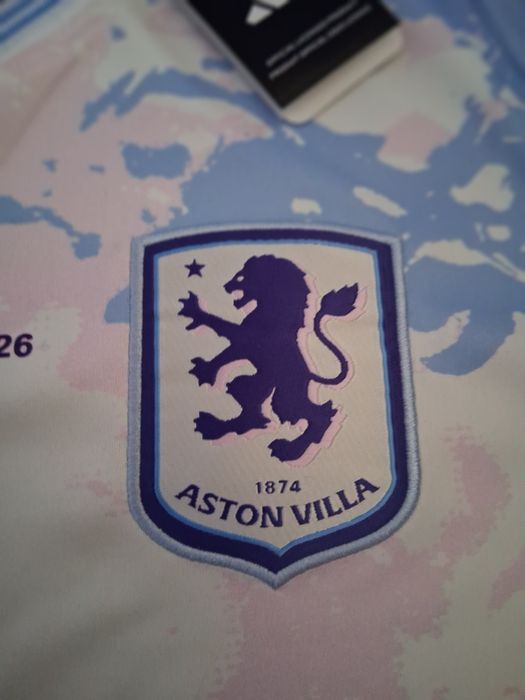 Екип Aston Villa размер L