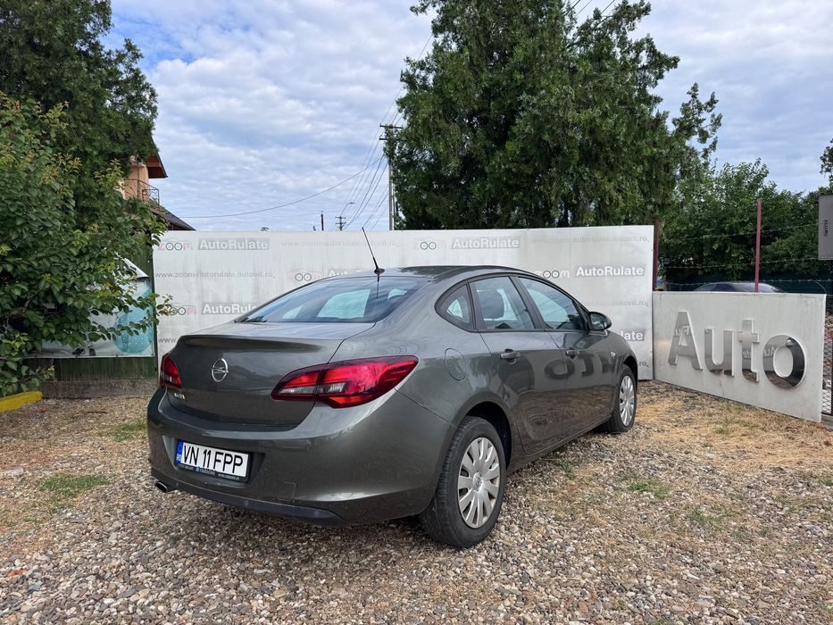 OPEL ASTRA sedan berlina limuzina 2019 1,4 benzina turbo GARANTIE 12 LUNI RATE FiXE AVANS 0%