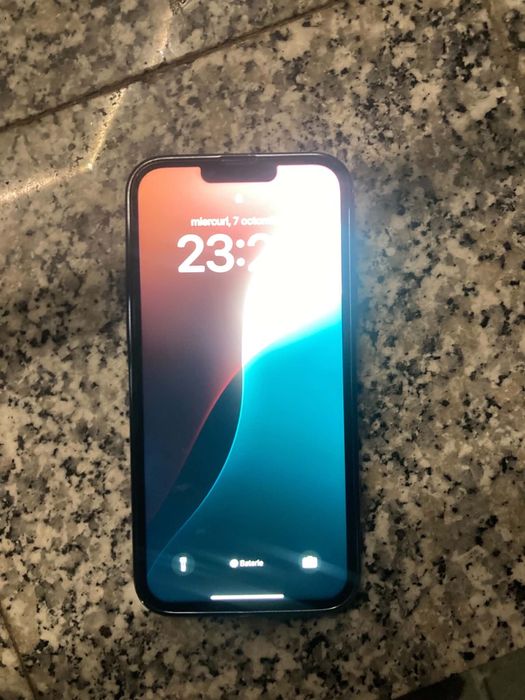 Vand iphone 13 pro max cu baterie 100 originala