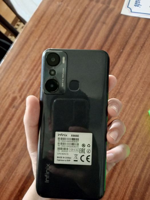 Infinix hot 20i 4(+3) /128