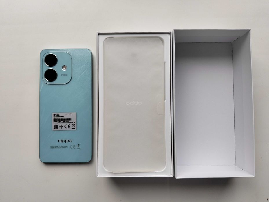 Продам смартфон Oppo A3