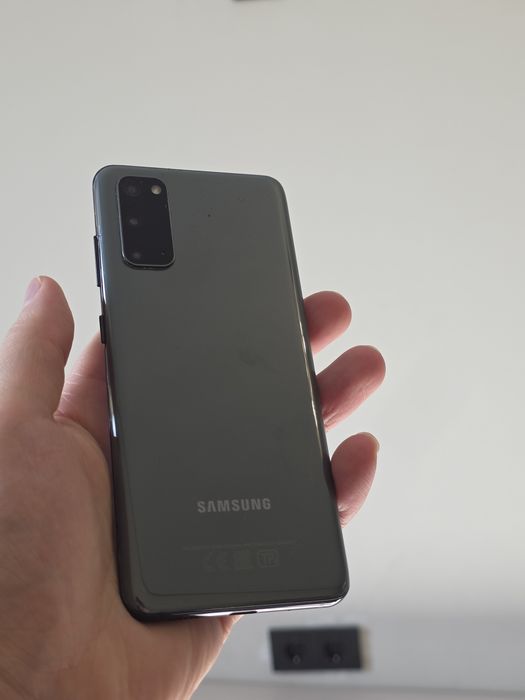 Samsung Galaxy s20 128gb