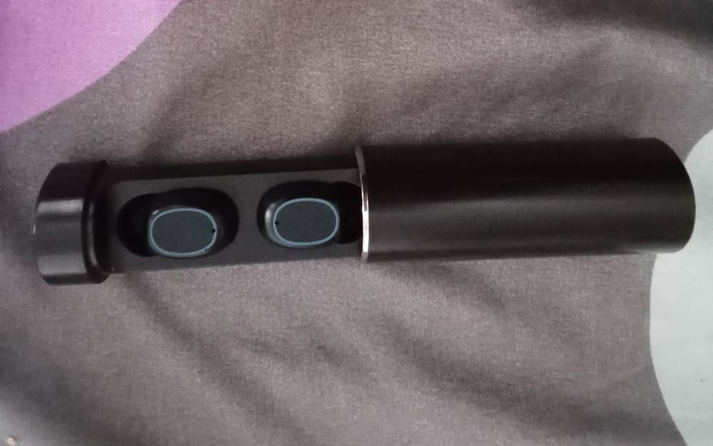 Срочно Продам наушники