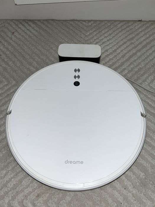 продам робот-пылесос dreame