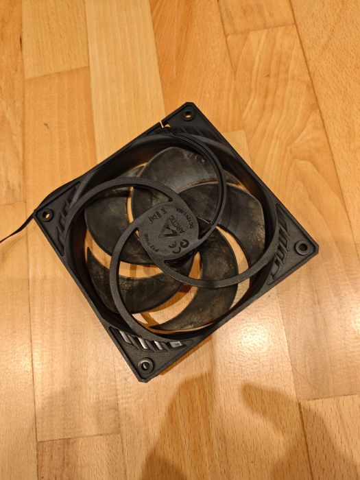 Вентилатори Arctic p12 pwm (8бр)