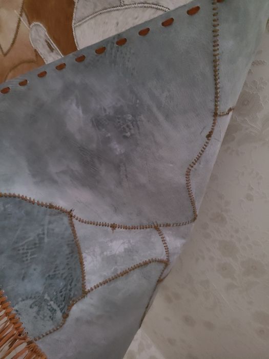 Ковер их бычей кожи. Ручная работа