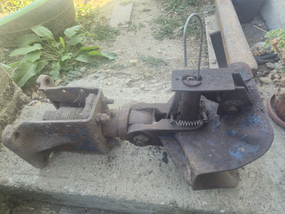 Cuplă automată tractor pt remorcă U650