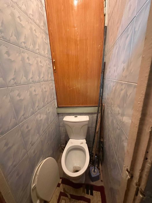 Продается квартира. Юнус Абад 11 2в3\1\4  кикс,школа 240,сад с мебелью