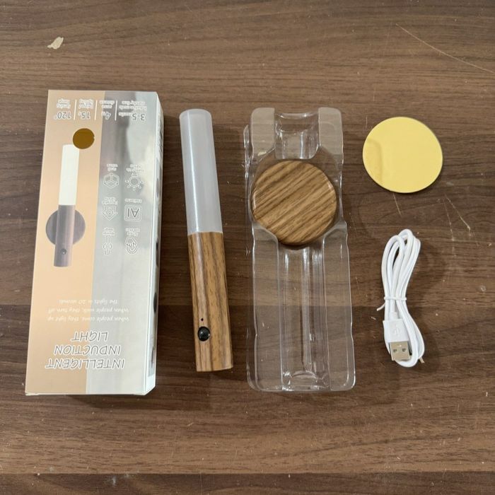 Светильник с датчиком движения беспроводной