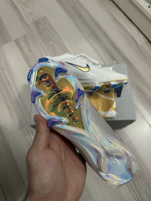 Ghete fotbal Nike Mercurial Vapor 16 FG Real Madrid marimea 40